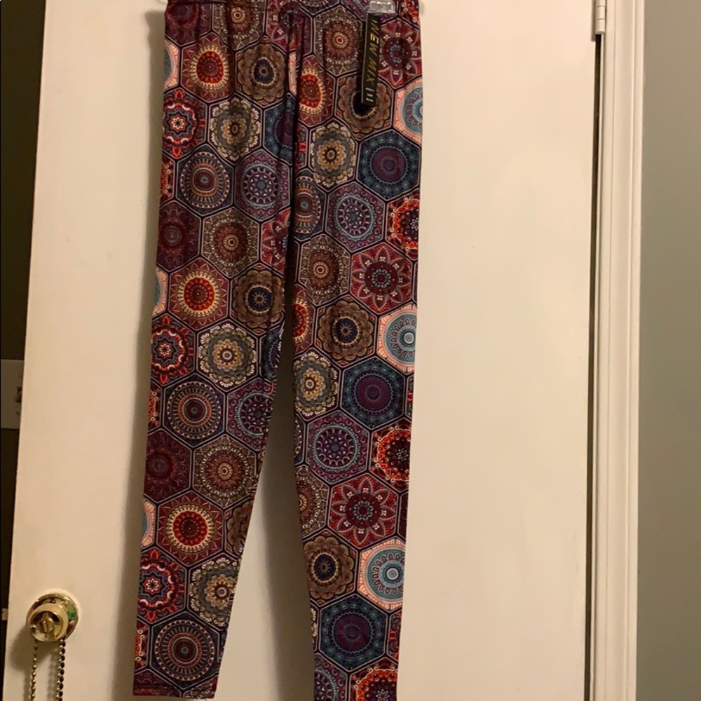 Patterned Leggings